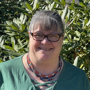 headshot of Leah Sundquist